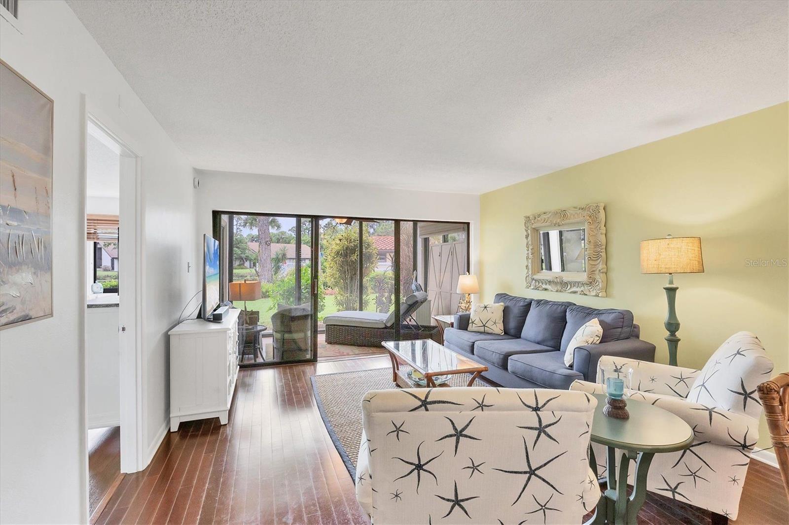 VILLAGE LAKE / THE MEADOWS - Residential