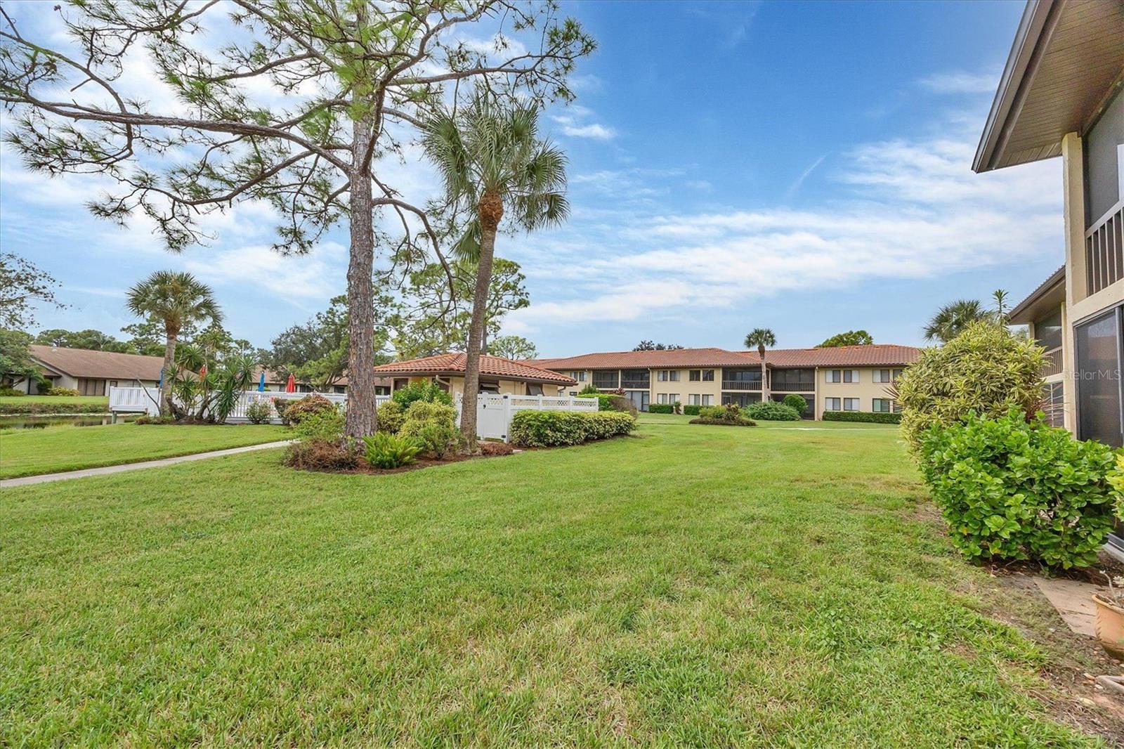 VILLAGE LAKE / THE MEADOWS - Residential