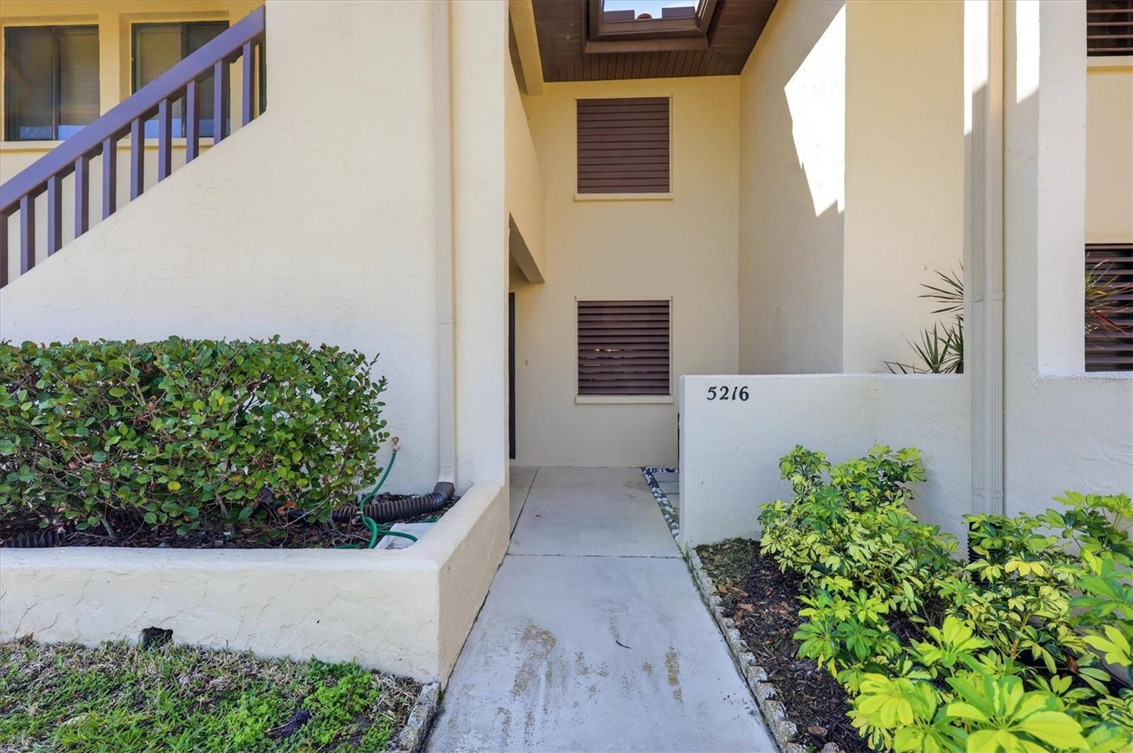 VILLAGE LAKE / THE MEADOWS - Residential