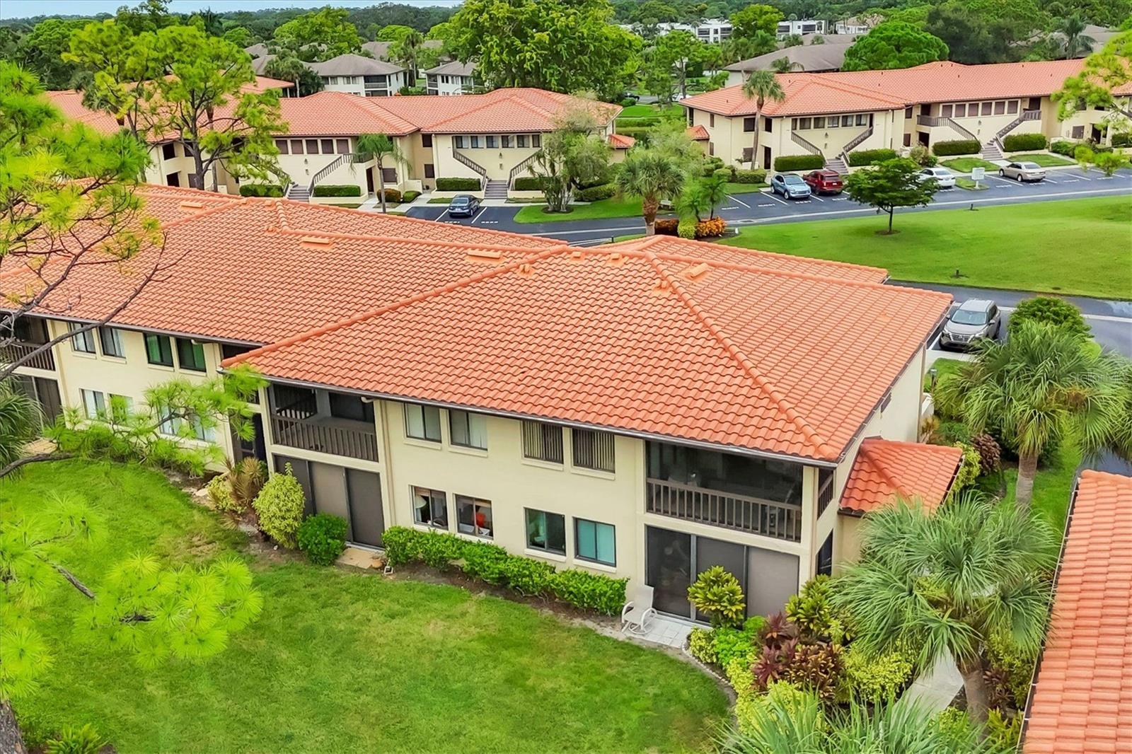 VILLAGE LAKE / THE MEADOWS - Residential