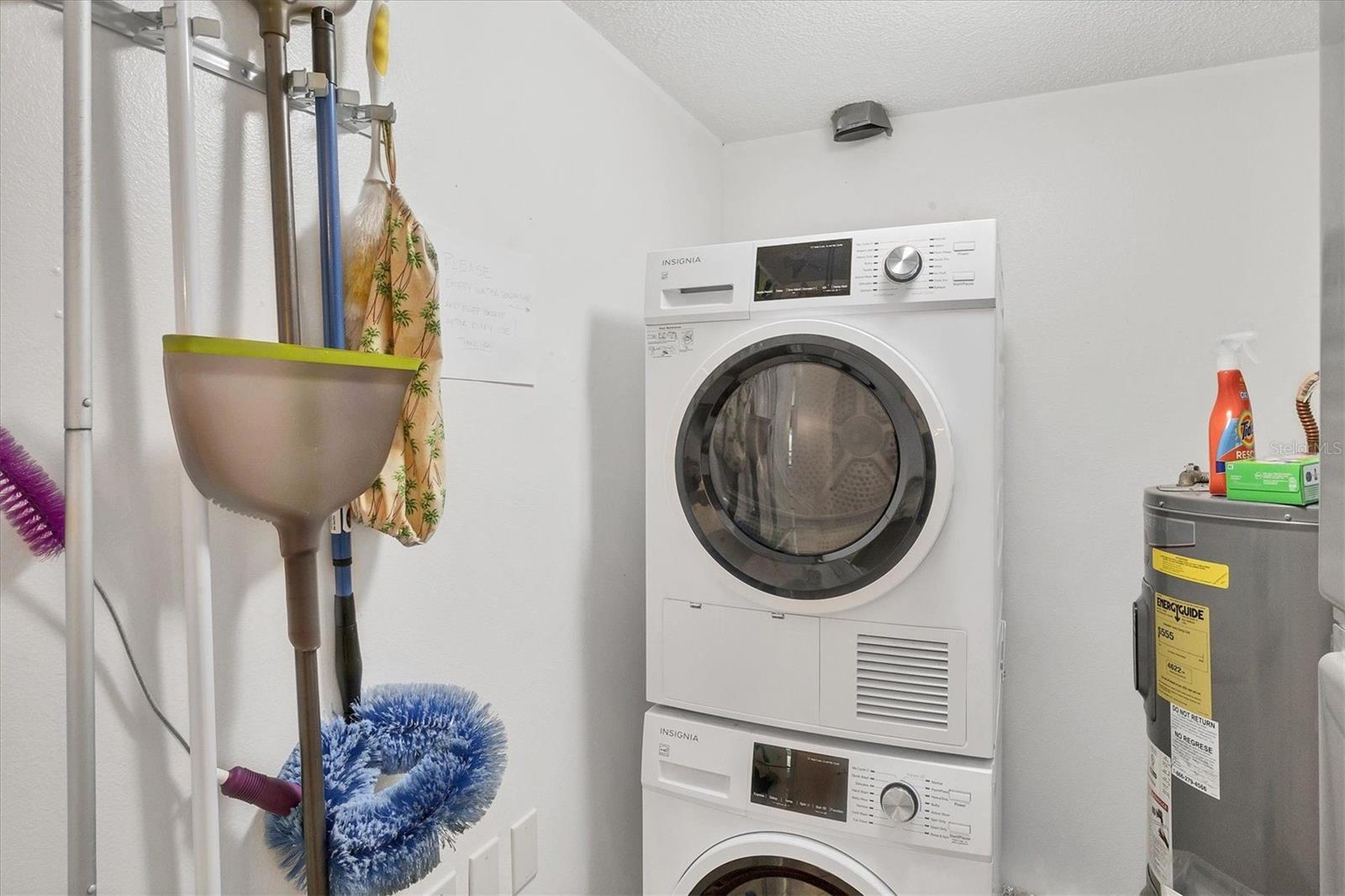 VILLAGE LAKE / THE MEADOWS - Residential