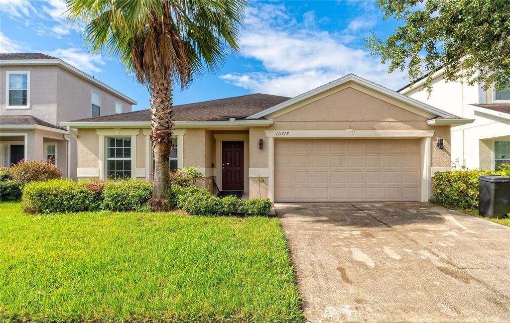 Photo of 10717 Clover Walk Drive, Orlando, FL 32825 (MLS # O6350981)