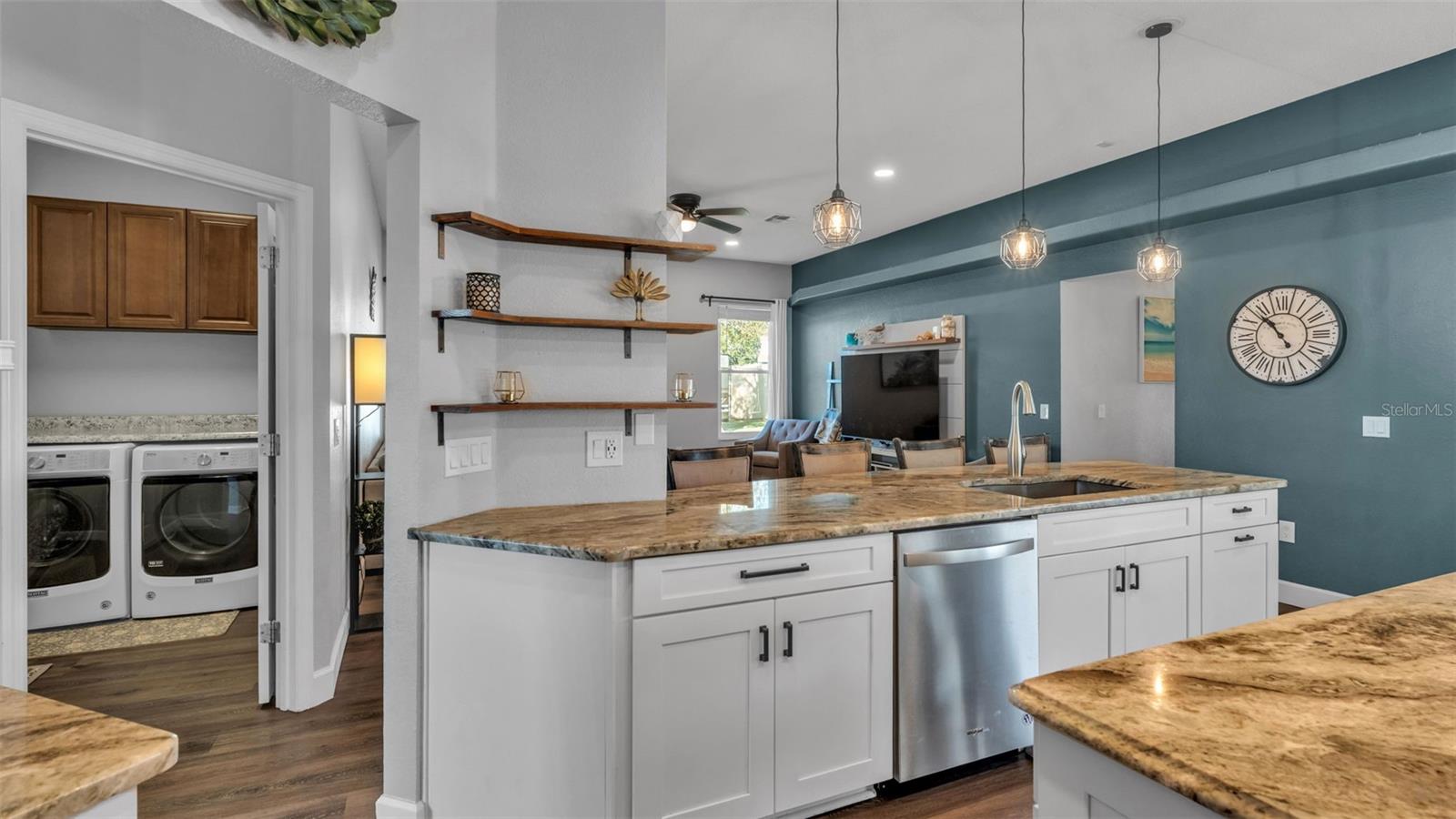 SUMMERLAND HILLS - Residential