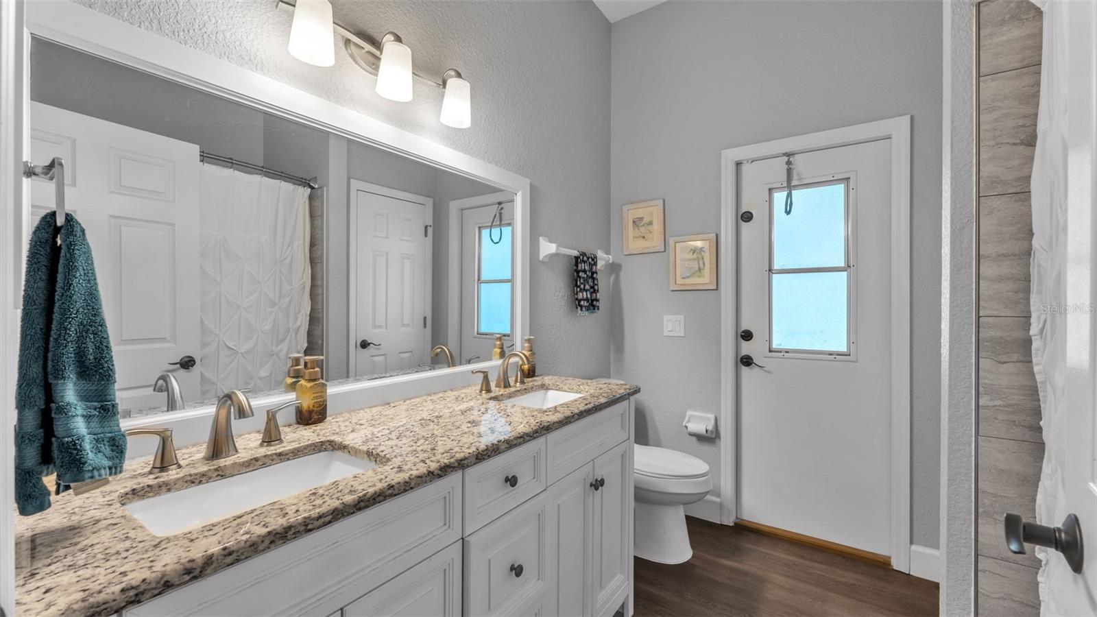 SUMMERLAND HILLS - Residential