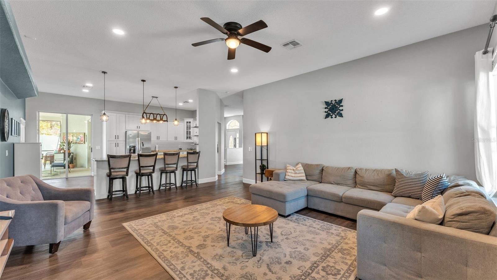 SUMMERLAND HILLS - Residential