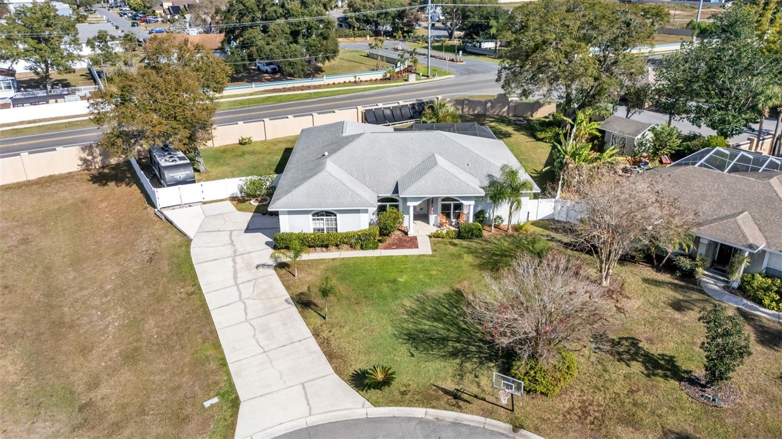 SUMMERLAND HILLS - Residential