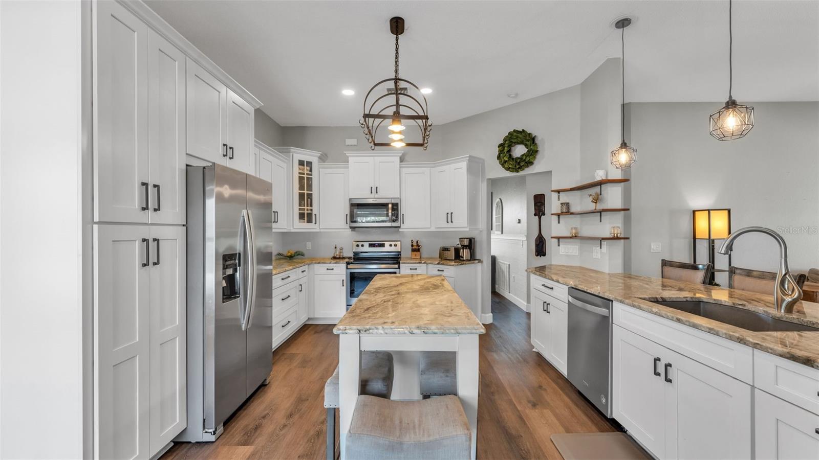 SUMMERLAND HILLS - Residential