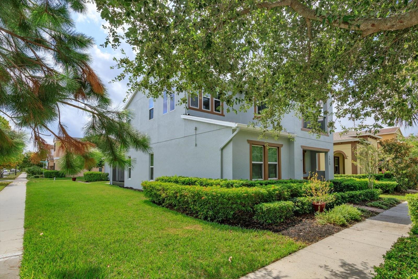 1565 BAYFRONT PARK ALLEY