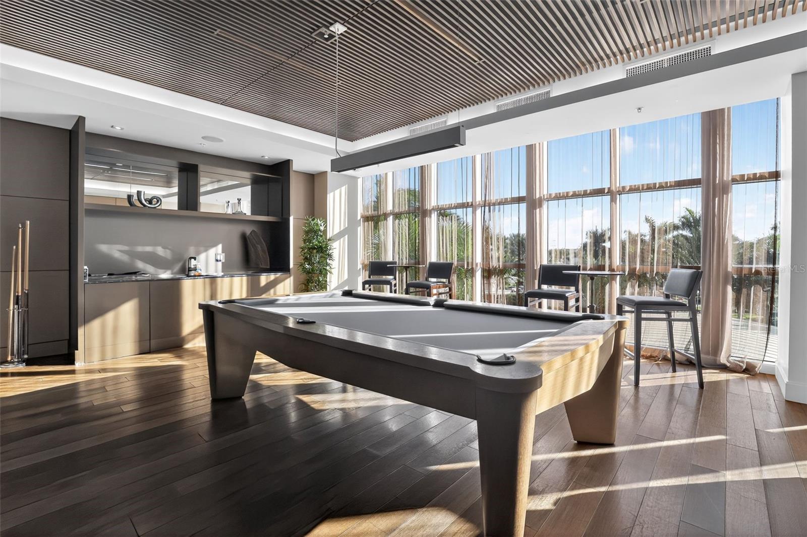 OASIS TOWER 1 - Residential