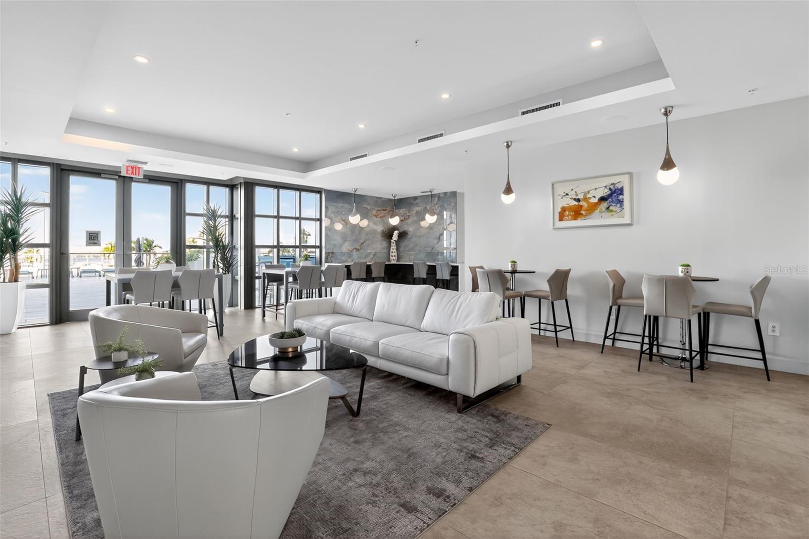 OASIS TOWER 1 - Residential