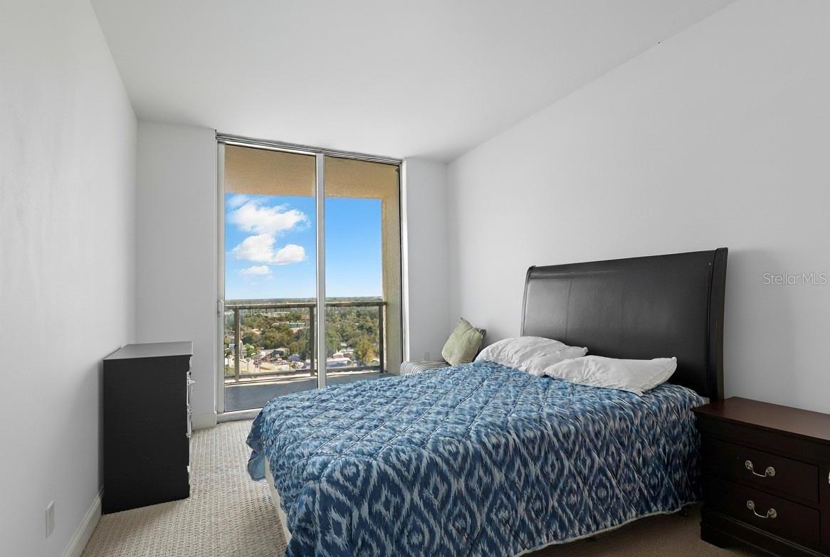 OASIS TOWER 1 - Residential