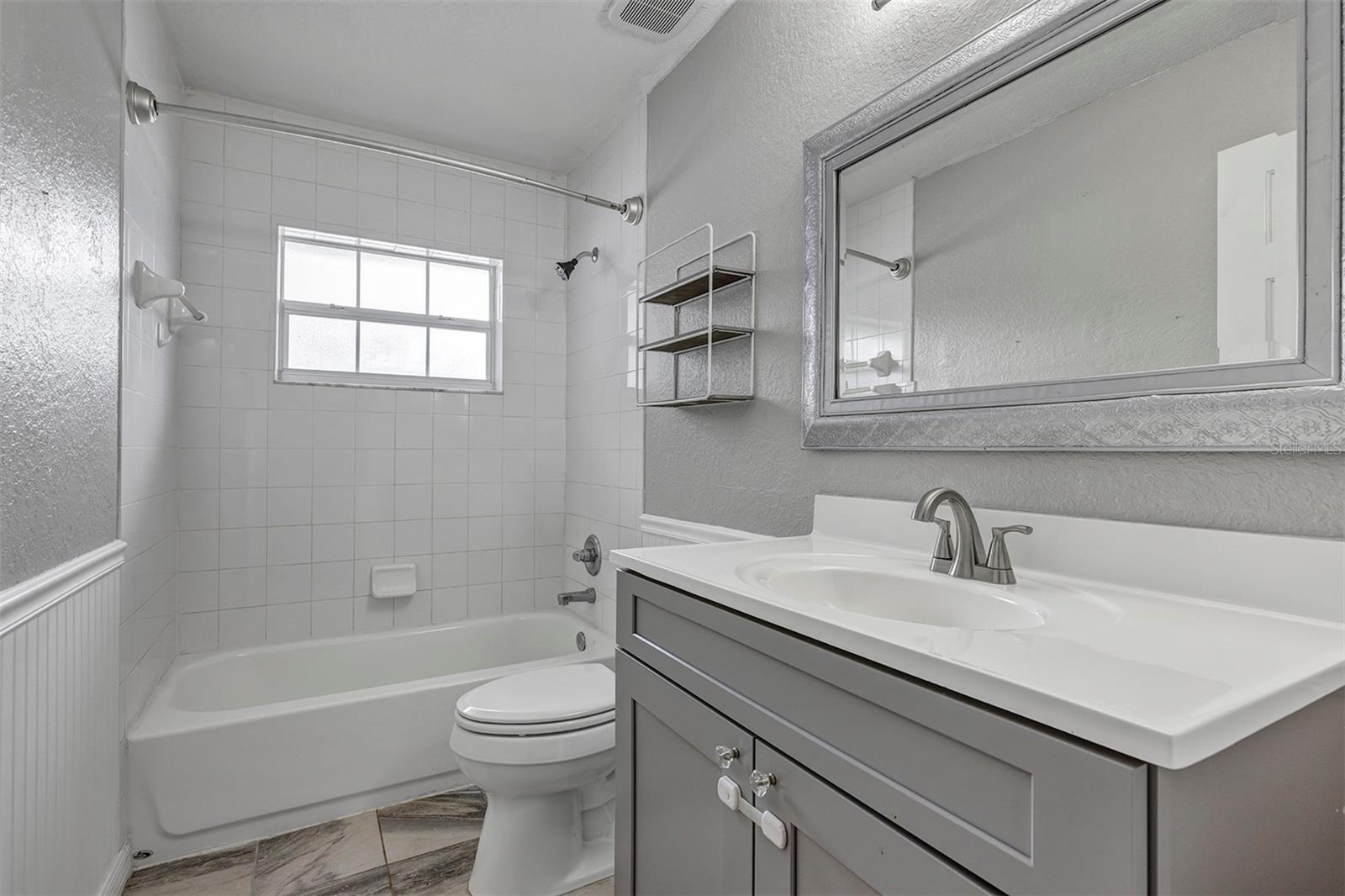 BELLEVIEW HEIGHTS ESTATE - Residential