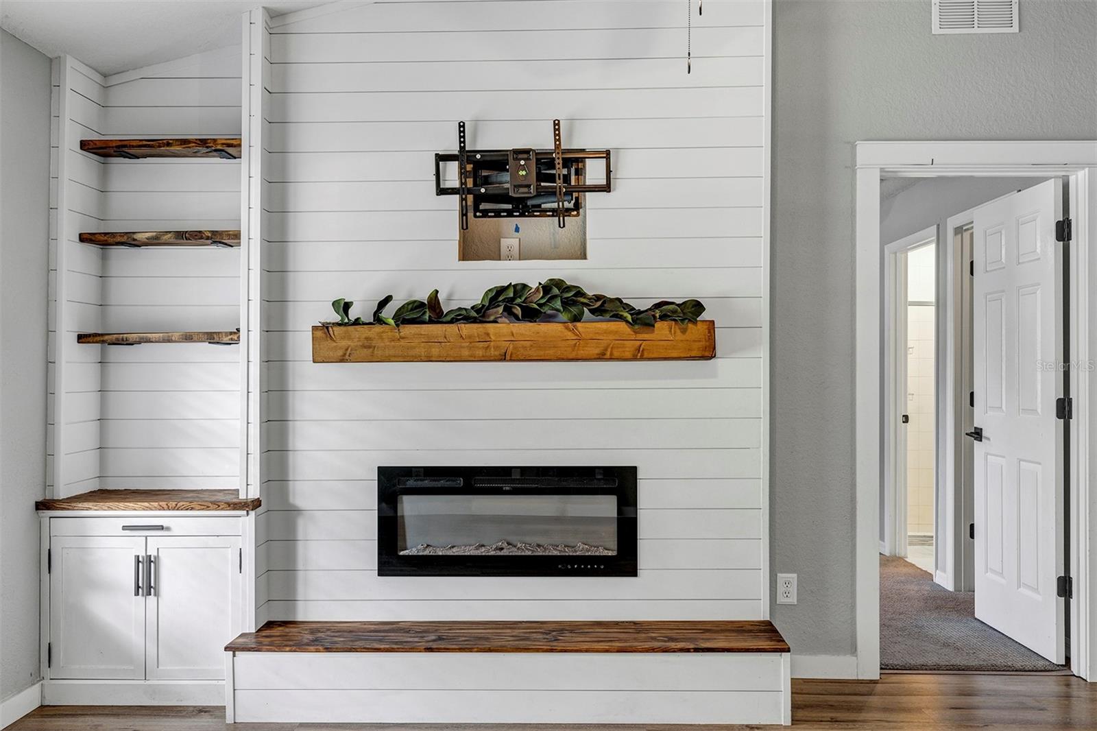 BELLEVIEW HEIGHTS ESTATE - Residential