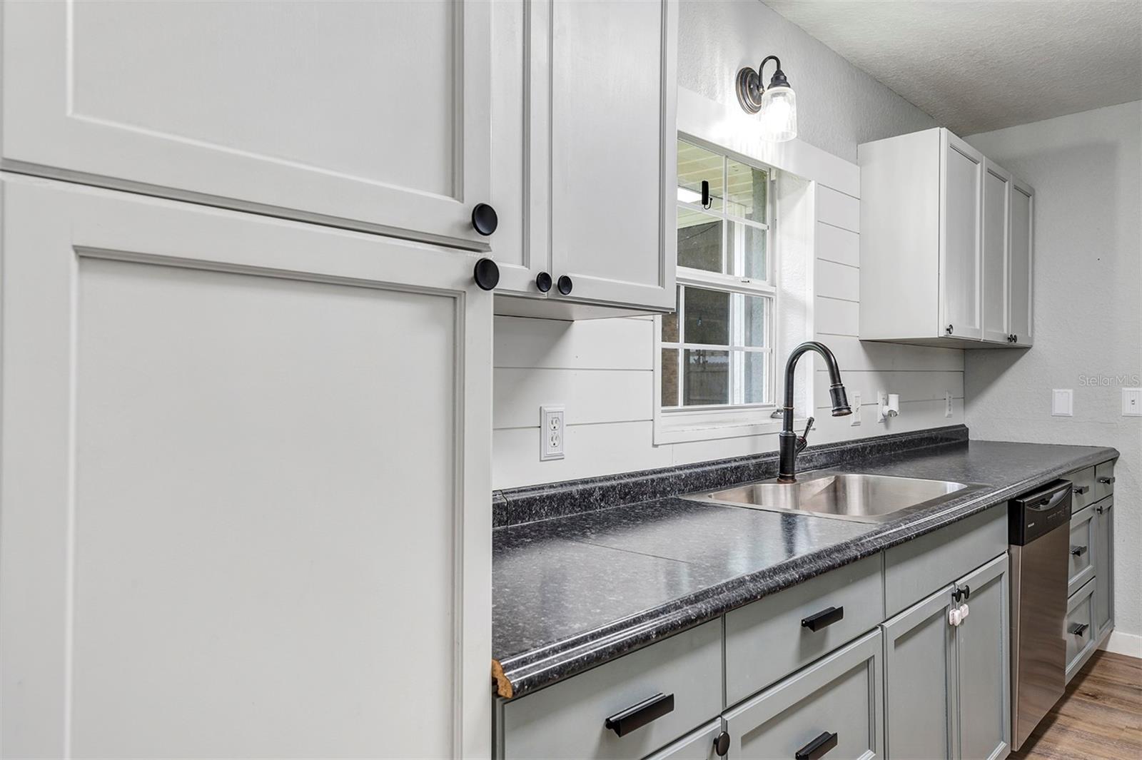 BELLEVIEW HEIGHTS ESTATE - Residential