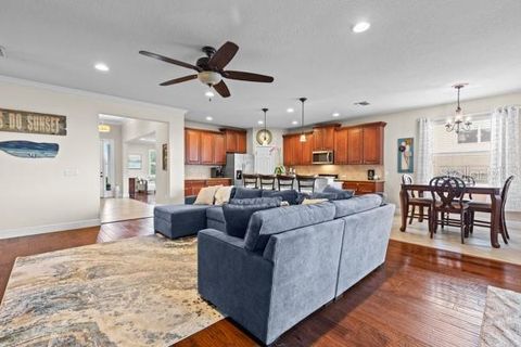 Tiny photo for 30201 Hackney Loop, Mount Dora, FL 32757 (MLS # O6399940)