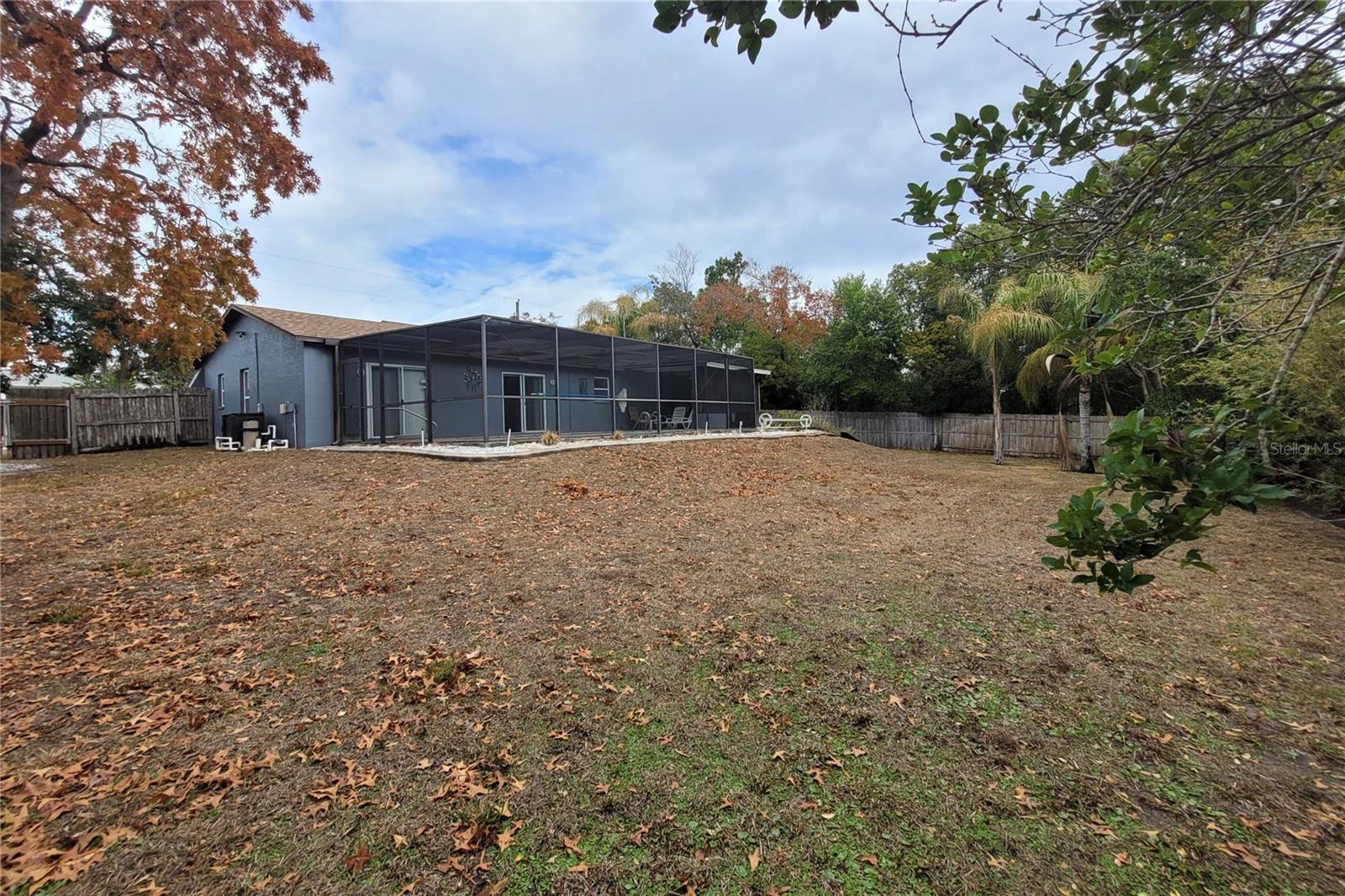 SPRING HILL - Residential