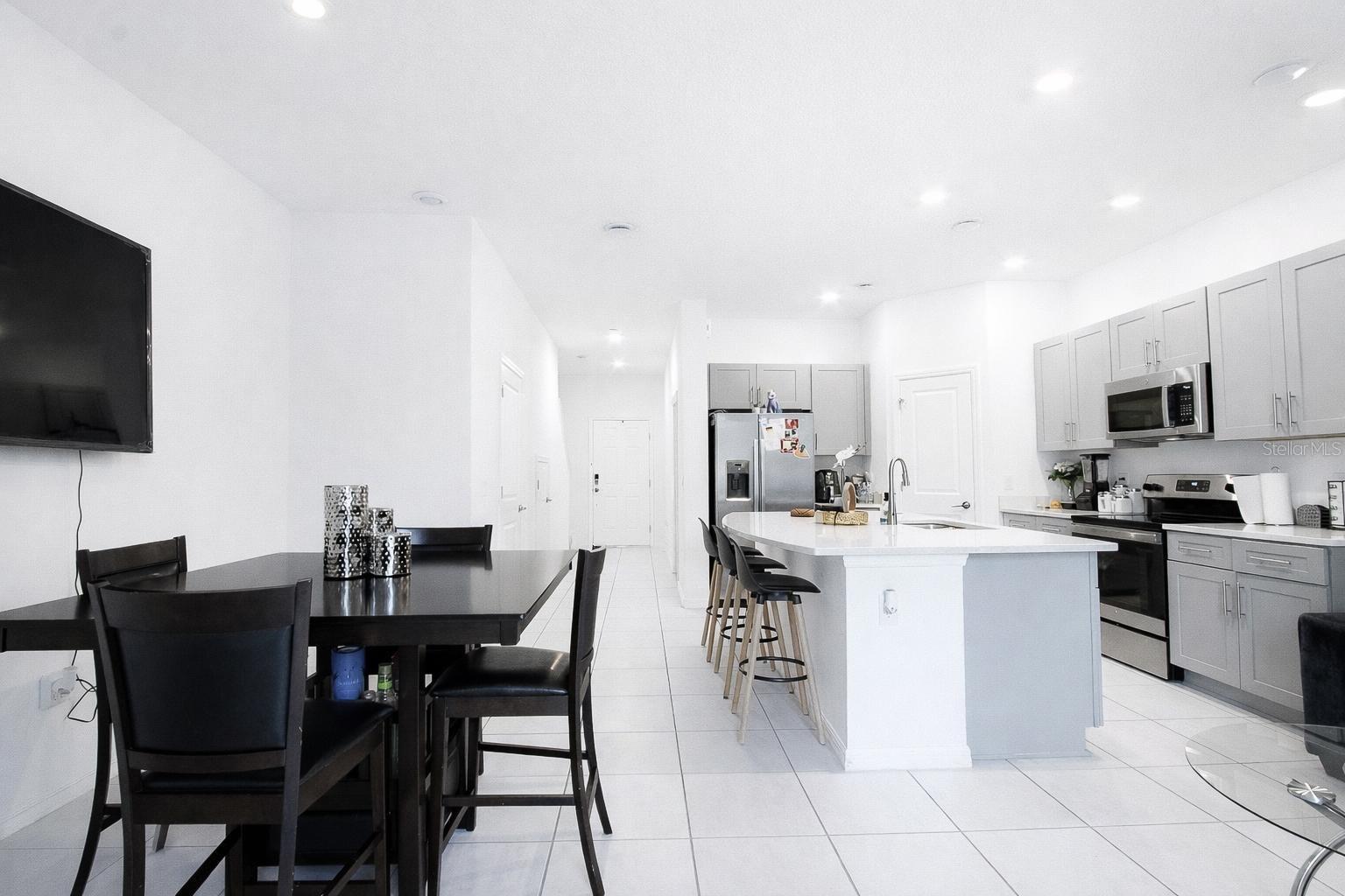 3587 DAVENPORT CREEK COURT