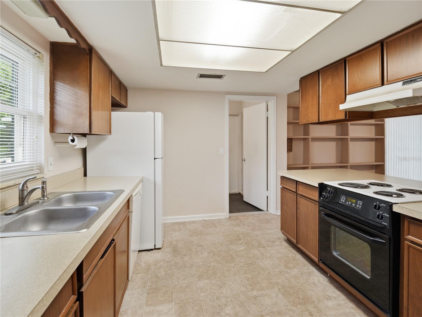 CADILLAC HOMES - Residential