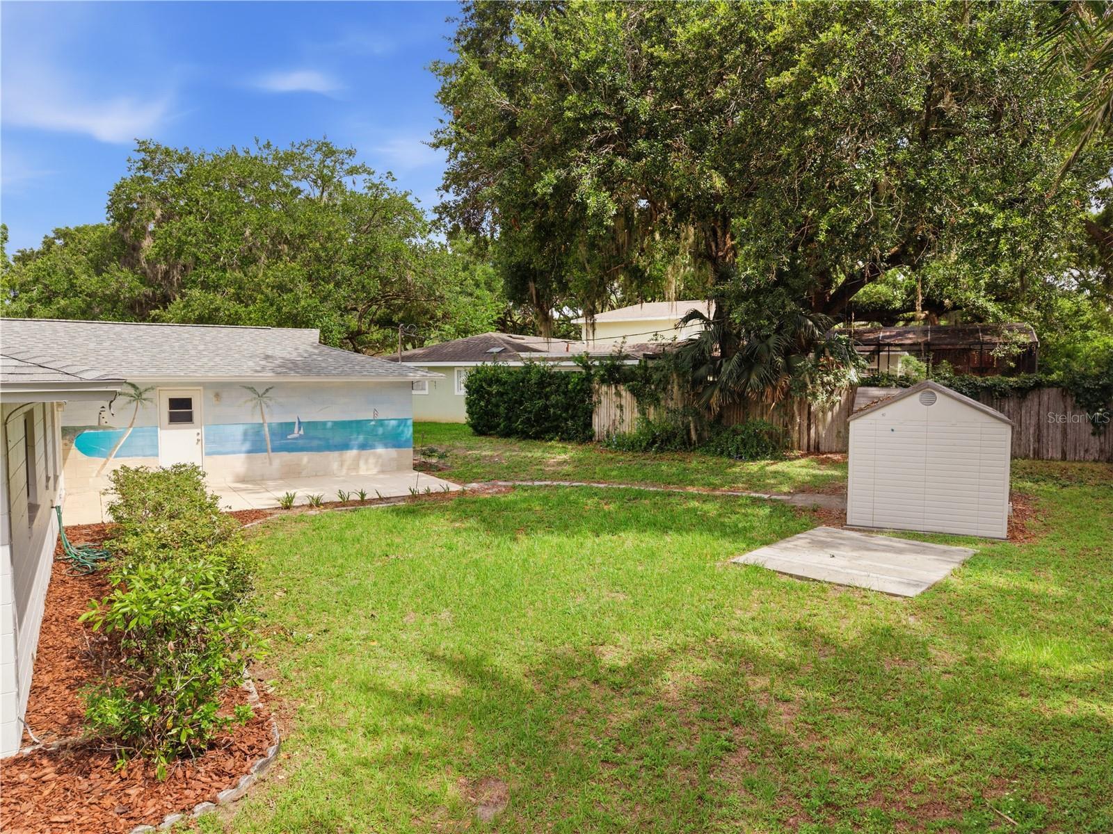 CADILLAC HOMES - Residential
