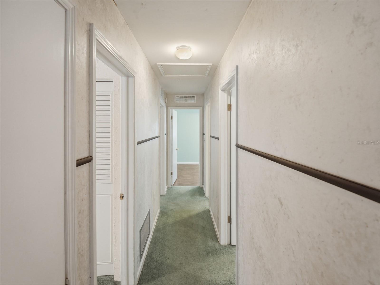 CADILLAC HOMES - Residential