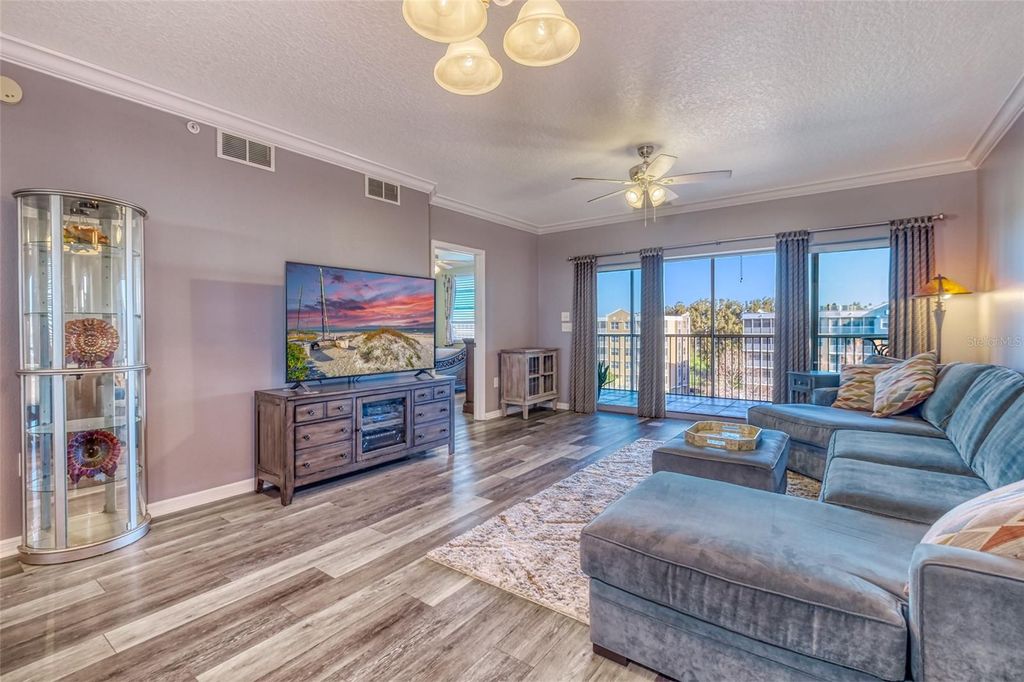 Photo of 960 Starkey Road #1502, Largo, FL 33771 (MLS # TB8486835)