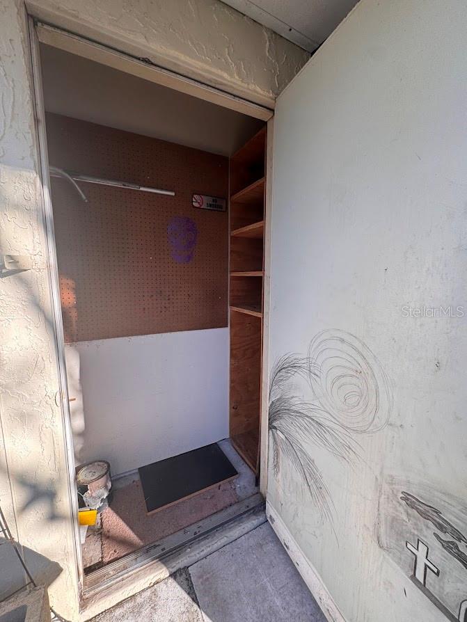 GREEN VALLEY ESTATES UNIT TWO - Residential Lease