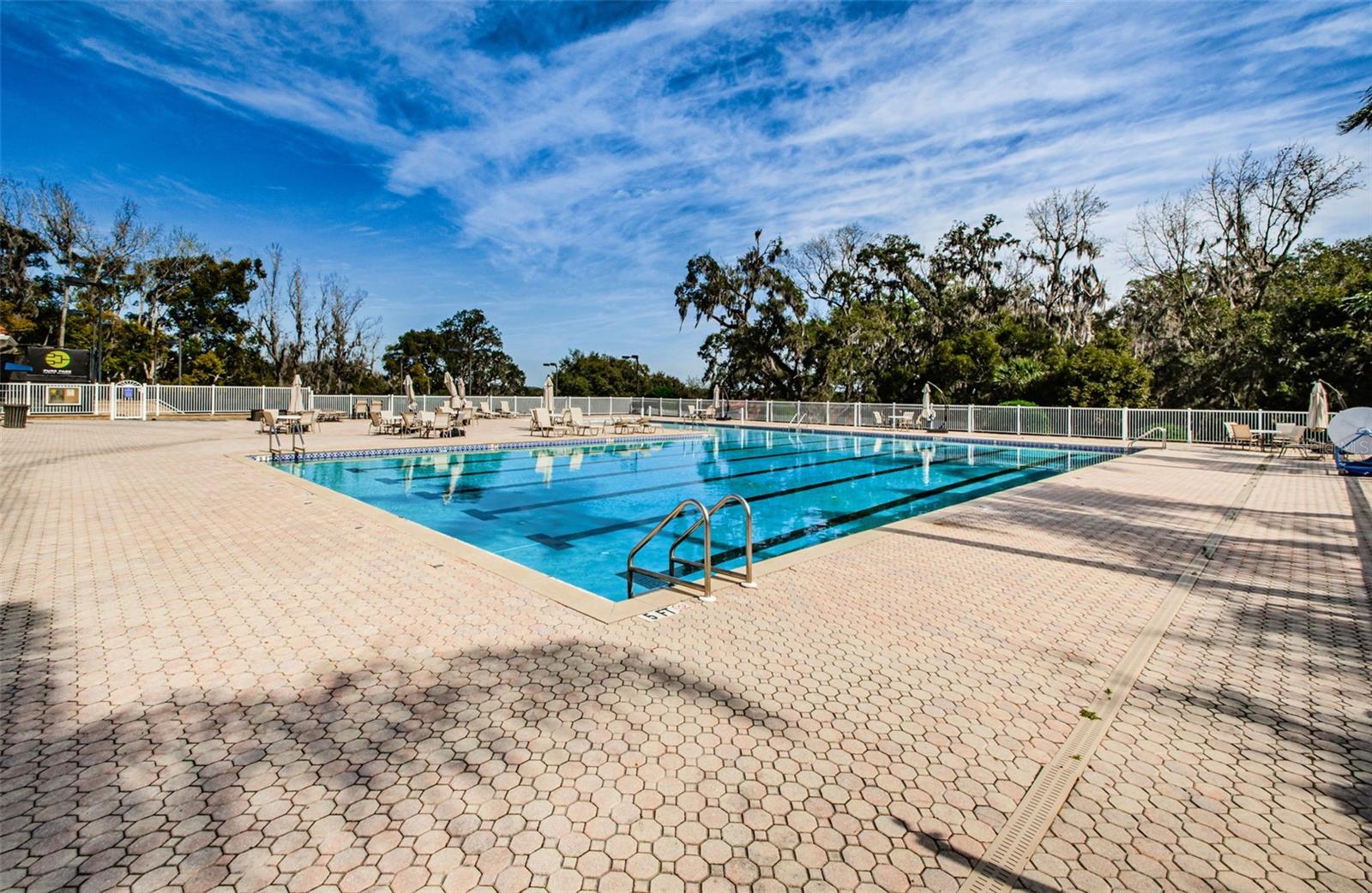 LAKE JOVITA GOLF & COUNTRY CLUB PH 01 - Residential