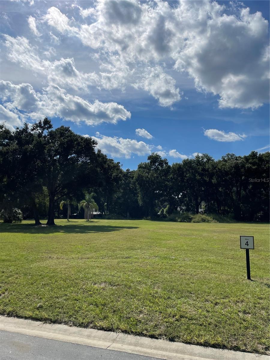 326 GRAVINA POINT