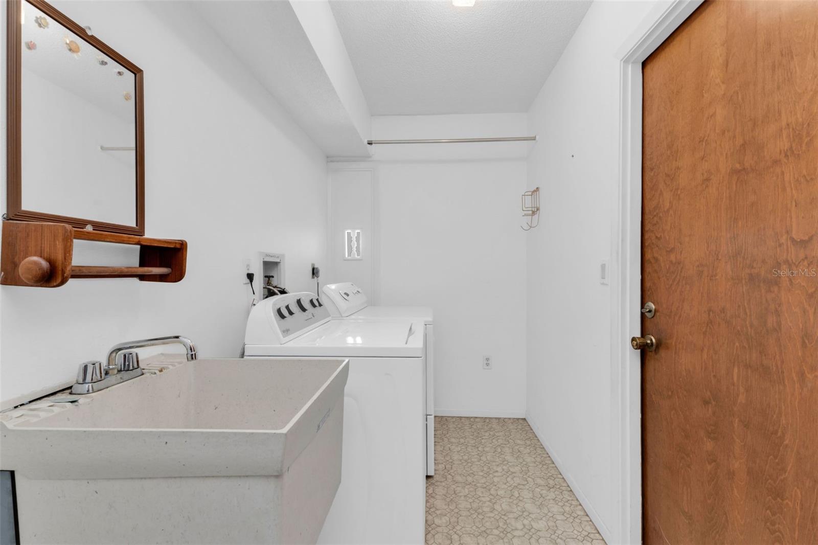 PUNTA GORDA ISLES SEC 07 - Residential