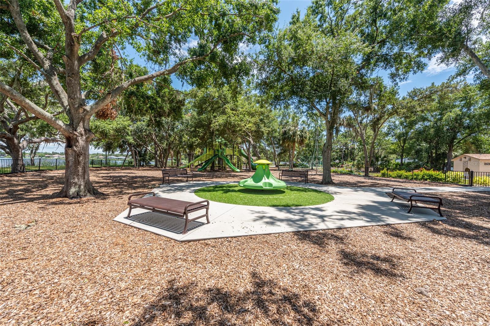 LAKE ST CHARLES - Residential