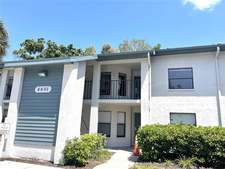Only 6 miles from Anna Maria Island Beaches. This well maintained condo has never been rented. This condo has an Open floorplan and vaulted ceilings. Both bathrooms have been updated, AC 2024 and roof approximately 3 years old. The eat in kitchen consists of a closet pantry, breakfast nook and pass through to the dining room. The spacious living room, dinning room combo has a wall of sliding doors to the covered screened in porch. Great for relaxing with your morning coffee or evening drink. The spacious master bedroom consists of sliding doors to the porch, walk in closet and ensuite bathroom. The second bedroom is spacious and bright. The updated guest bath consists of a tub and shower. Shorewalk is a beautiful community great for investors, second home or primary residence. It consists of many amenities to enjoy, two heated pools, spa, tennis courts, pickle ball, basketball court, playground, barbecue area, club house and billiards room. Very close and walking distance to shopping and restaurants. Close to beaches, SRQ airport, downtown Sarasota, and IMG.
Fees cover your Cable, Internet, Water, Sewer and trash. This 2/2 condo is in one of the few communities that allow short term rentals. Being sold turnkey furnished and priced to sell, you can manage your own rental or use their onsite management team with two rental programs to choose from.