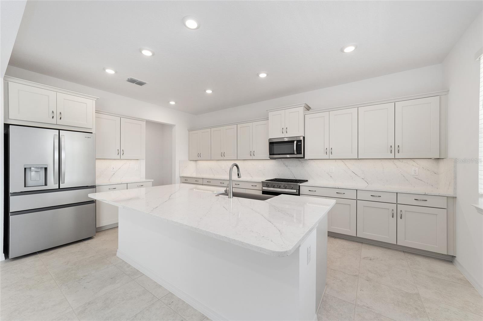 CALESA TOWNSHIP - Residential