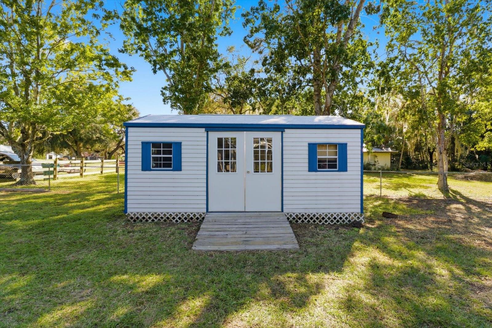 WOODMERE - Residential