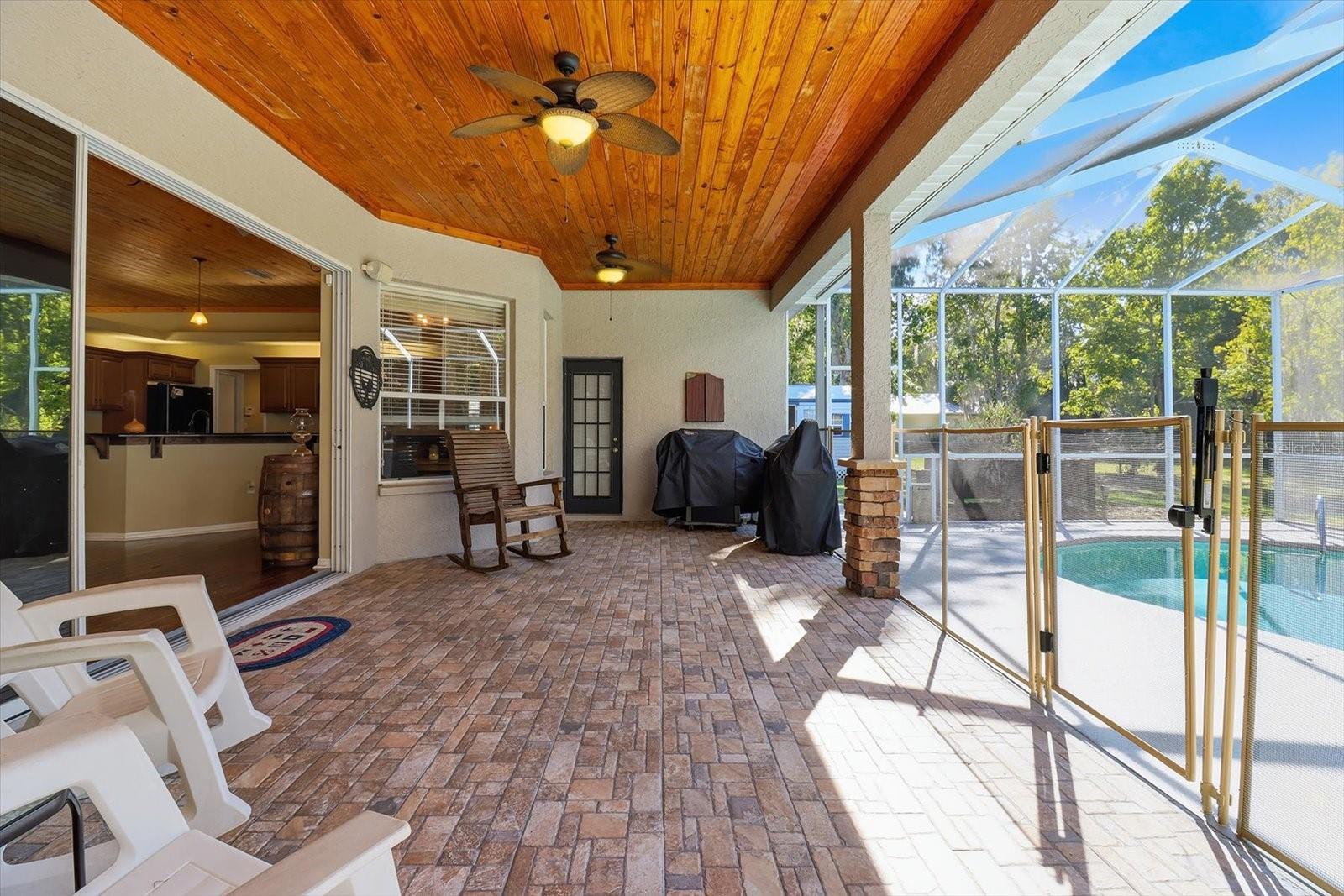 WOODMERE - Residential