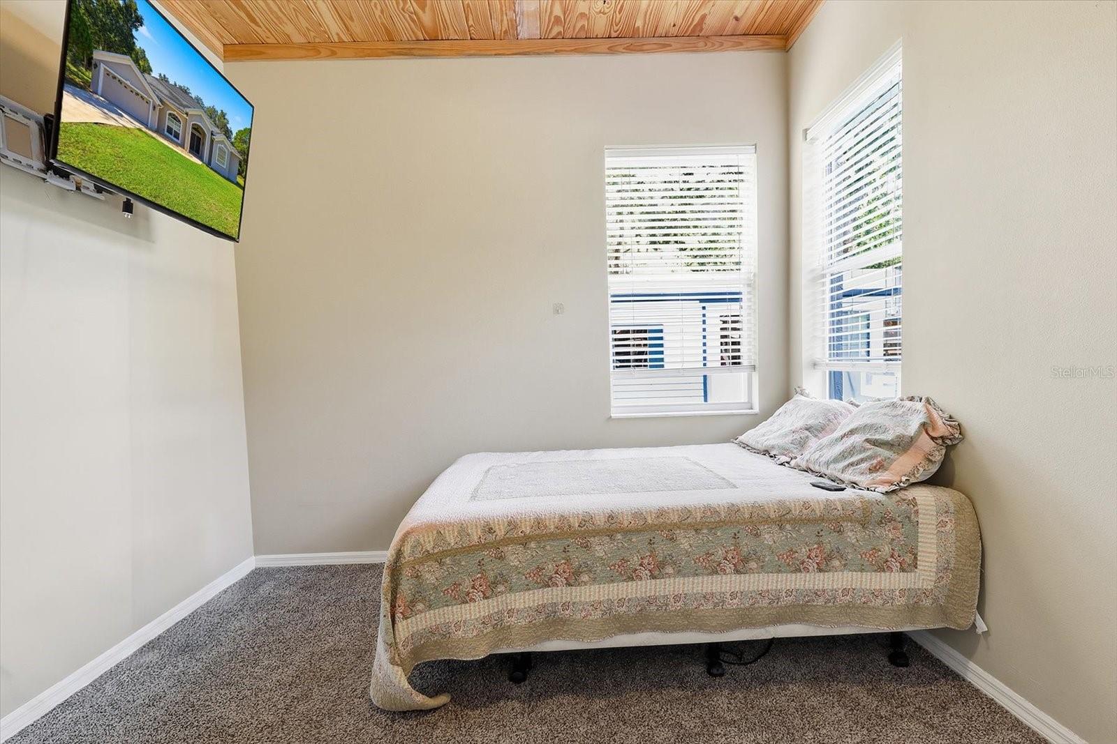 WOODMERE - Residential