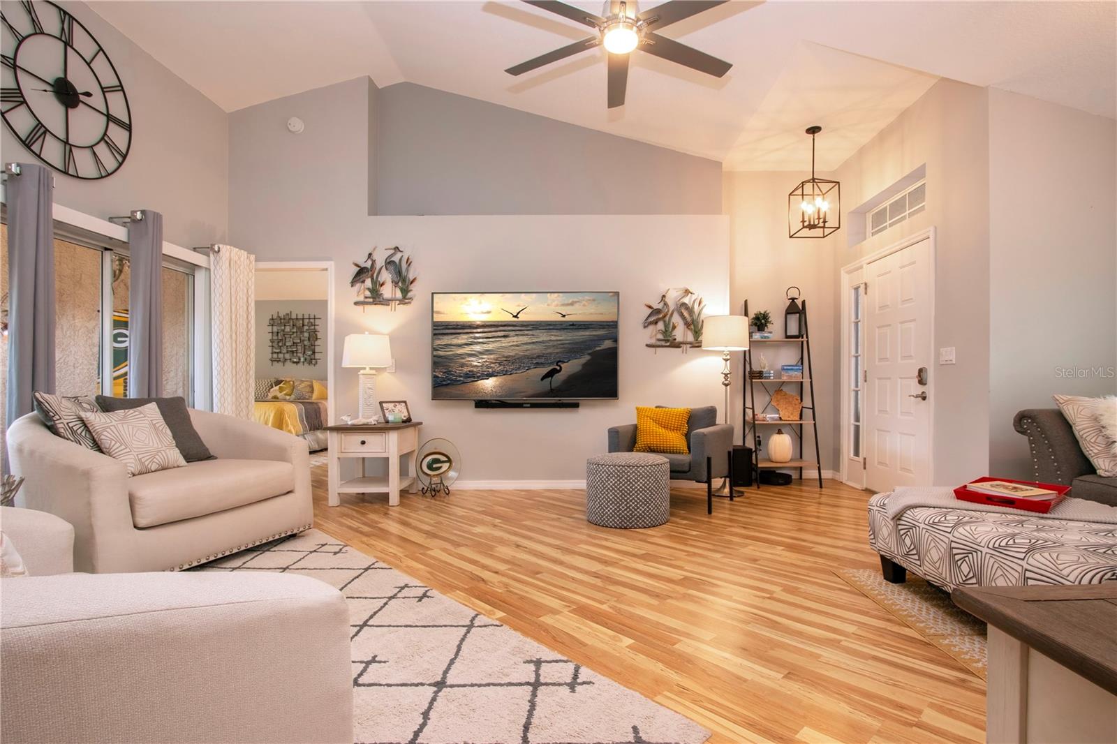 SUN CITY CENTER UNIT 150 PH - Residential