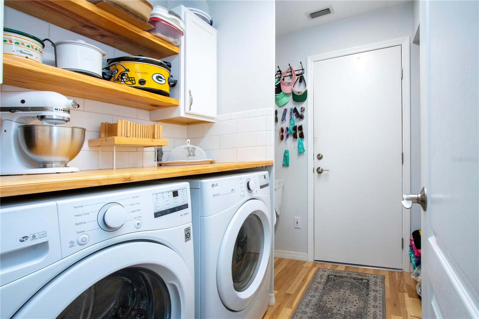 SUN CITY CENTER UNIT 150 PH - Residential
