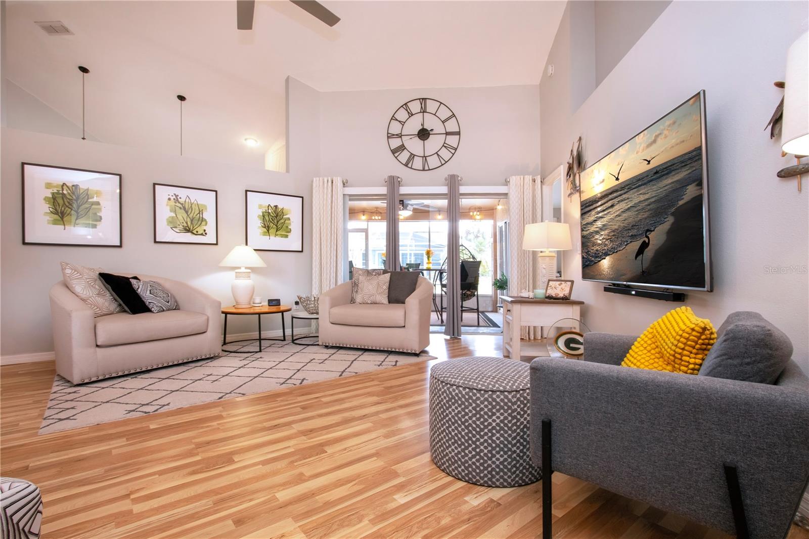 SUN CITY CENTER UNIT 150 PH - Residential