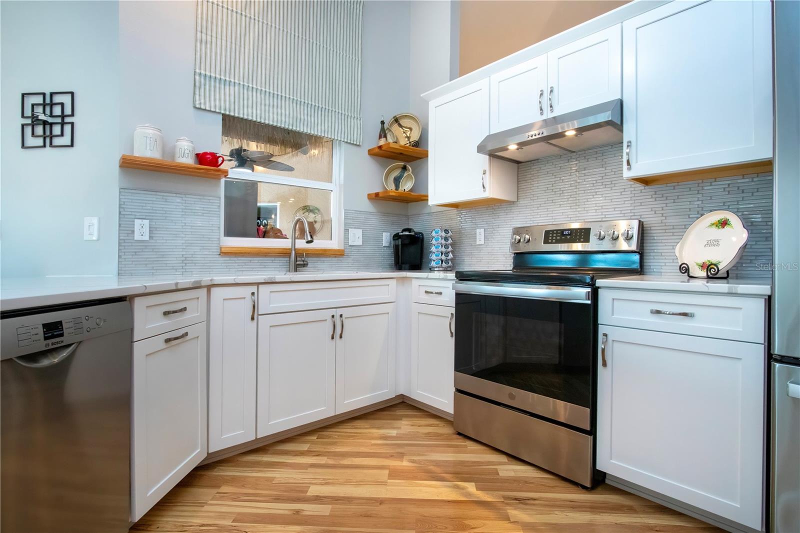SUN CITY CENTER UNIT 150 PH - Residential
