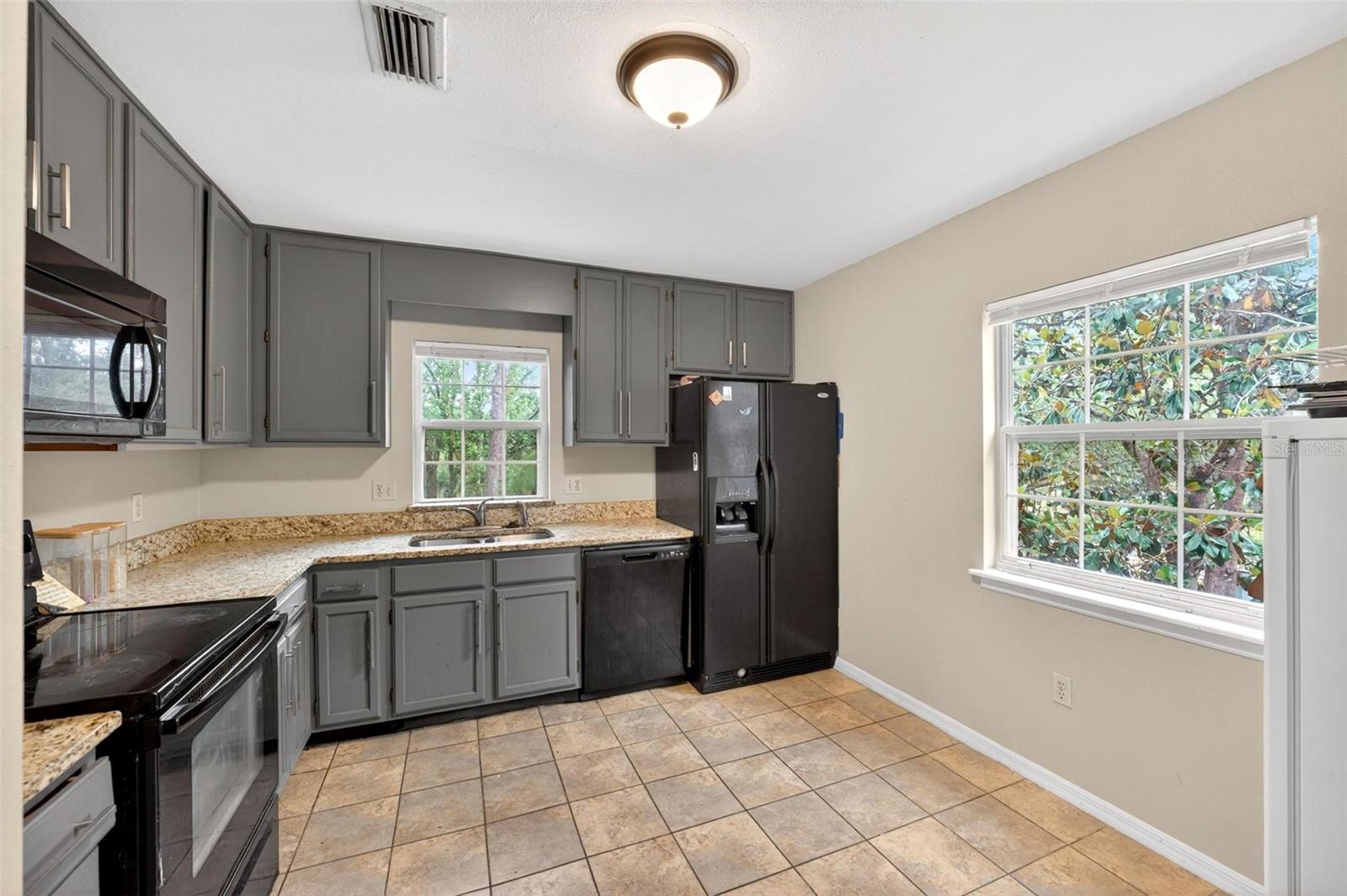 CLUBSIDE AT SABAL POINT A CONDO - Residential