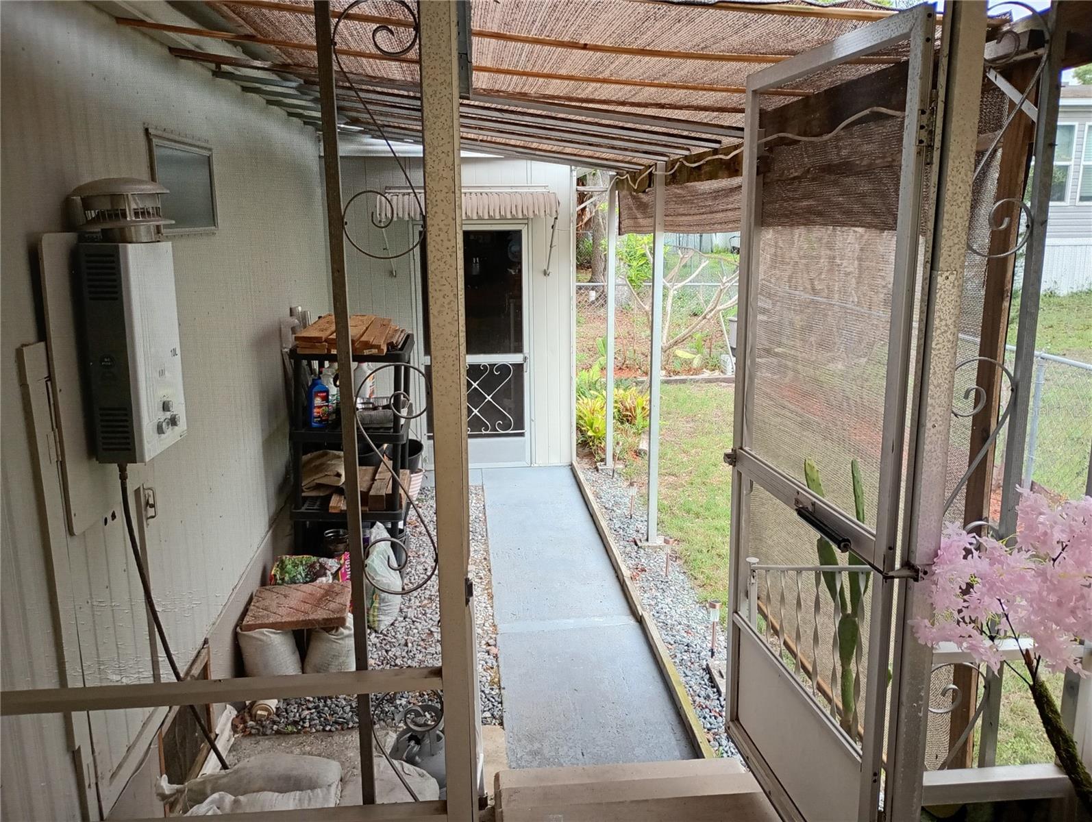 LEISURE WORLD PARK - Residential