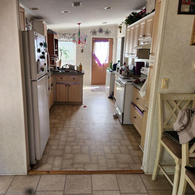 A W GILCHRISTS SUB - Residential