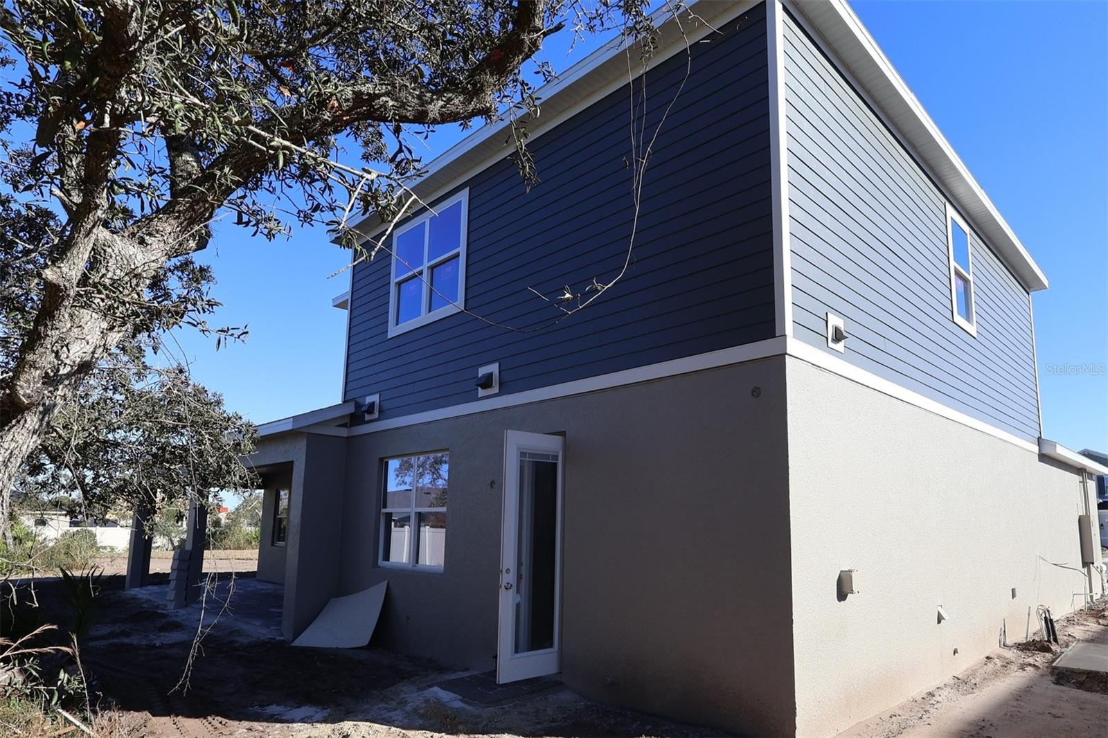 HAWK'S OVERLOOK - Residential