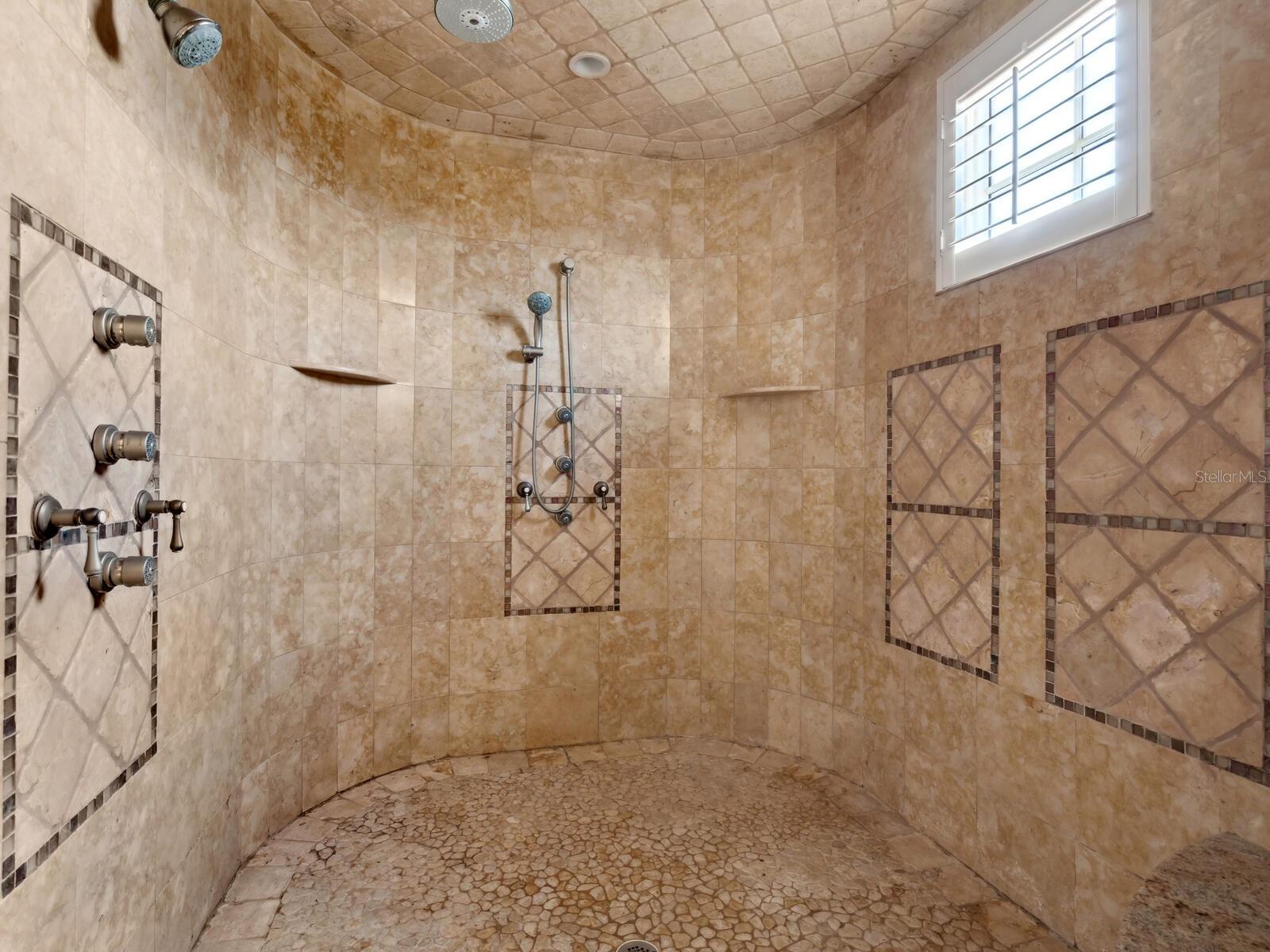 HARBOR ACRES - Residential