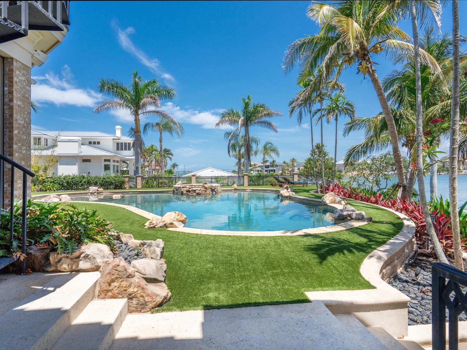 HARBOR ACRES - Residential