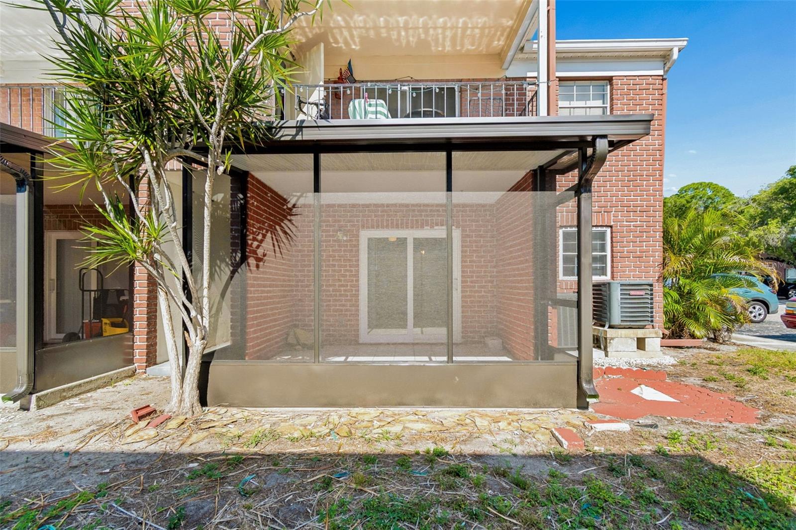 JAMESTOWN CONDO - Residential