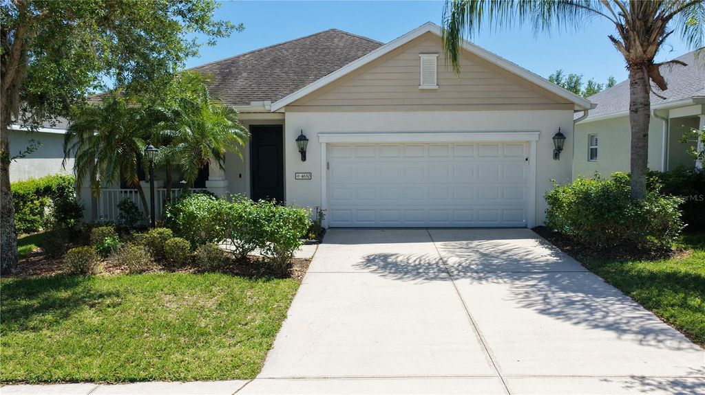 Photo of 4650 Woodbrook Drive, Sarasota, FL 34243 (MLS # A4689681)