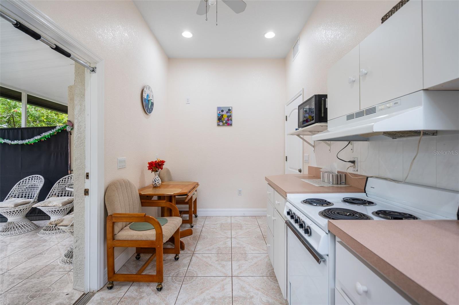 WARM MINERAL SPGS - Residential