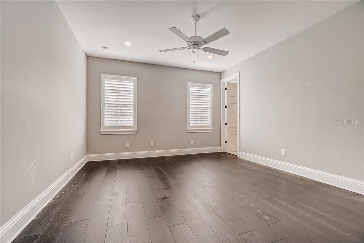 CHARMONT - Residential