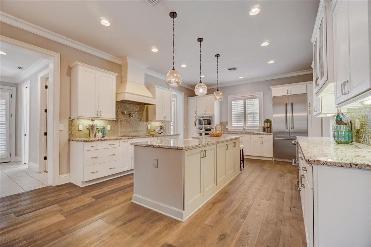 CHARMONT - Residential